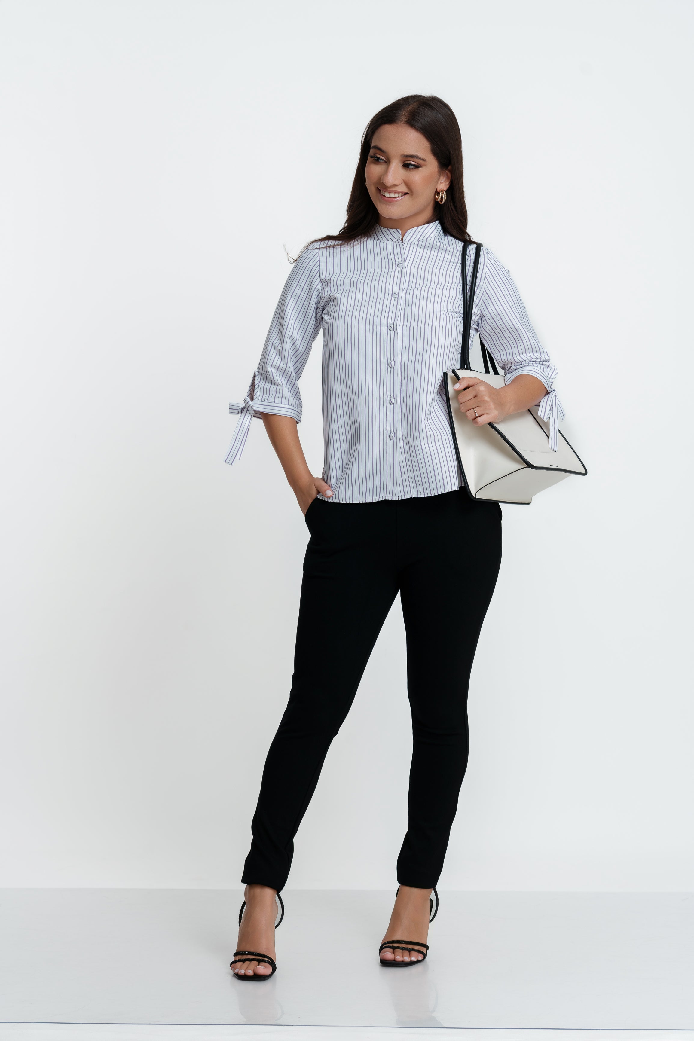 Mono line blouse