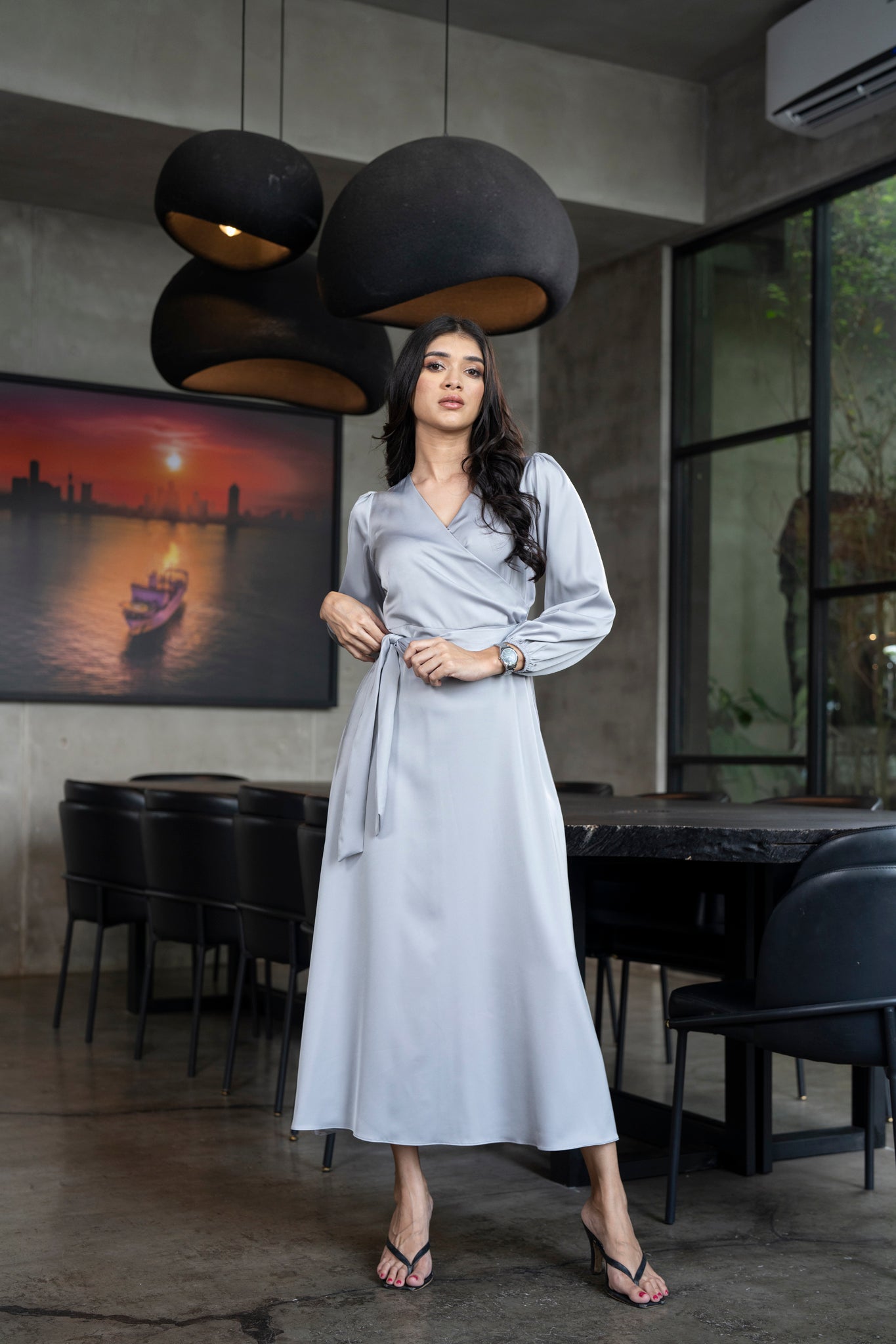 Knot Detailed Midi Dress